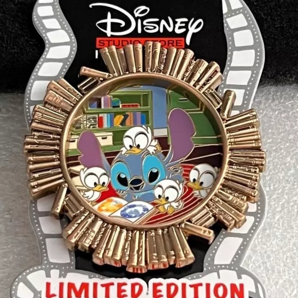Disney Other - Disney D23 Stitch Circle Of Books Pin Limited Edition 400